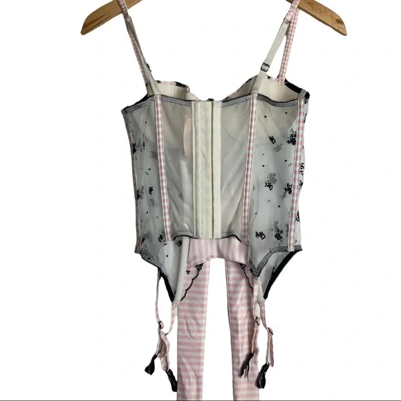 Victoria's Secret Corset Pink/White Black Garter Size 34B - Picture 3 of 11